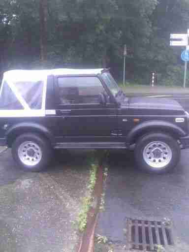 Suzuki SJ