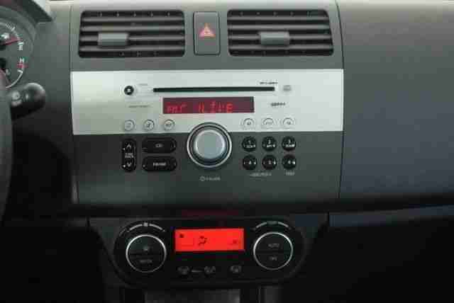 Suzuki SWIFT GS 1,3 ++SHZ++Klima++Keyless-Start++