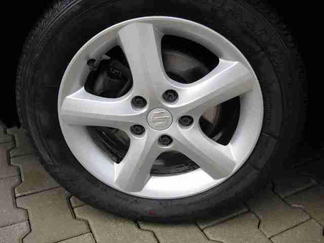 Suzuki SX4 1.6 5D M/T COMFORT