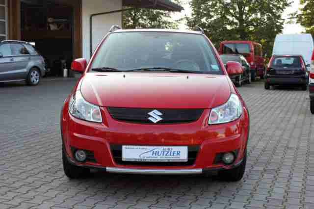 Suzuki SX4 1.6 VVT 4x2 Comfort Dance*AHK*Klimaauto*Navi