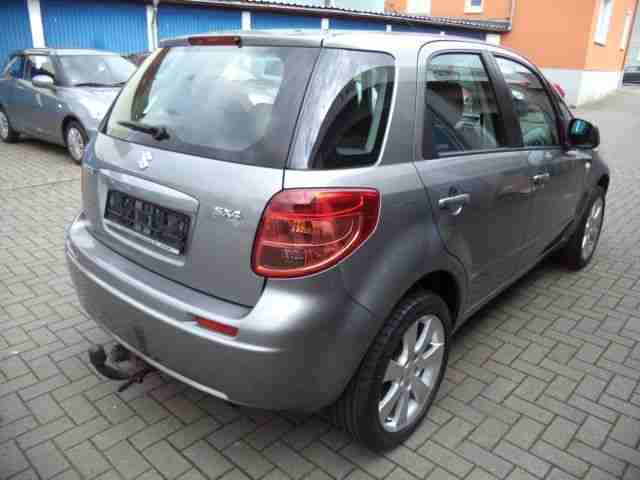 Suzuki SX4 1.9 DDiS DPF Streetline 4x2 Club