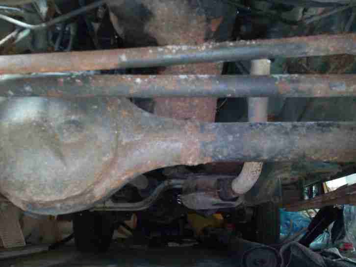 Suzuki Samurai SJ Geschlossen Grün