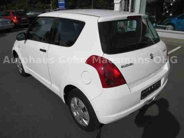 Suzuki Swift 1.3 /1.Hand/Anhängerkupplung abnehmbar