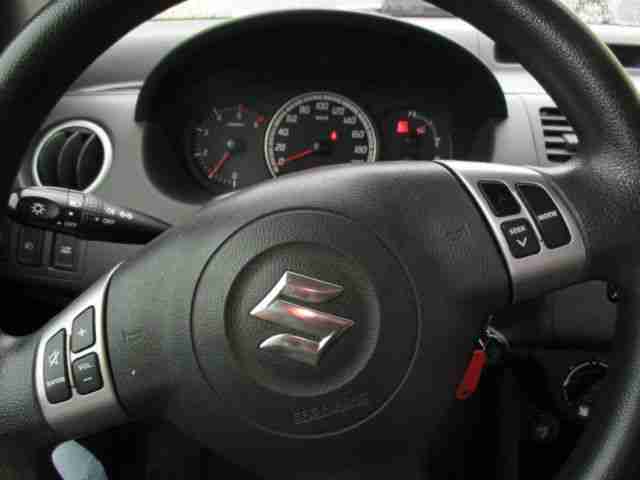 Suzuki Swift 1.3