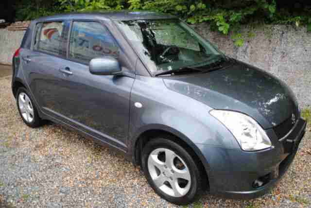 Suzuki Swift 1.3 4x4 Comfort