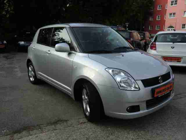 Suzuki Swift 1.3 4x4 Comfort *Klimaanlage/Sitzheizung*