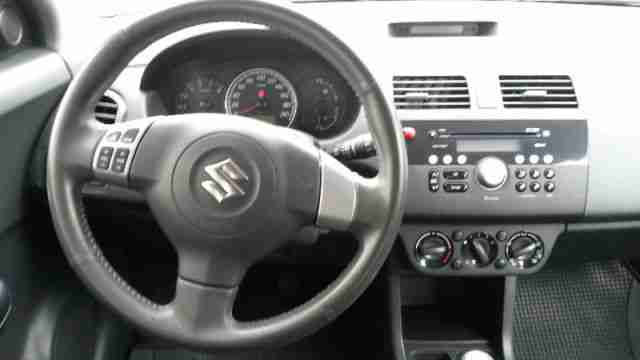 Suzuki Swift 1.3 4x4 Orgi.17000km*Klima*Sitzh.*1Hand*
