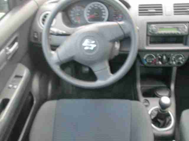 Suzuki Swift 1.3 Club