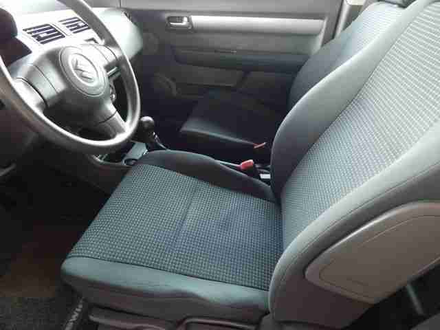 Suzuki Swift 1.3
