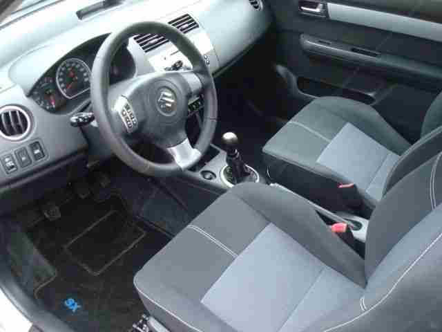 Suzuki Swift 1.3