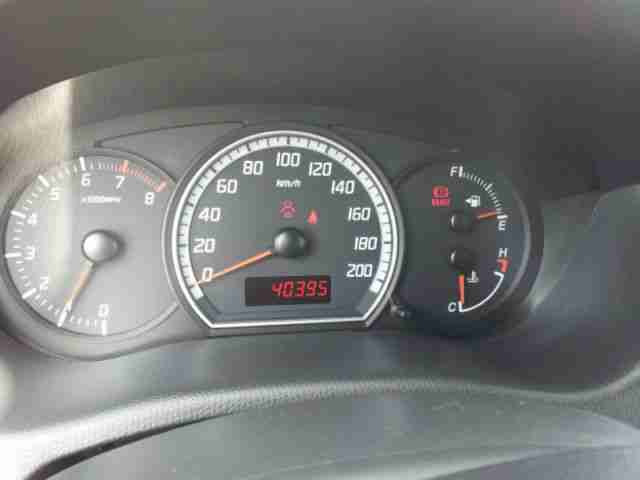 Suzuki Swift 1.3 Klima TÜV 02/2016