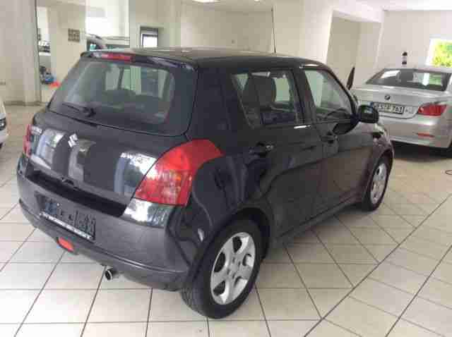 Suzuki Swift 1.5 Automatik KEYLESS-GO NAVI LEDER