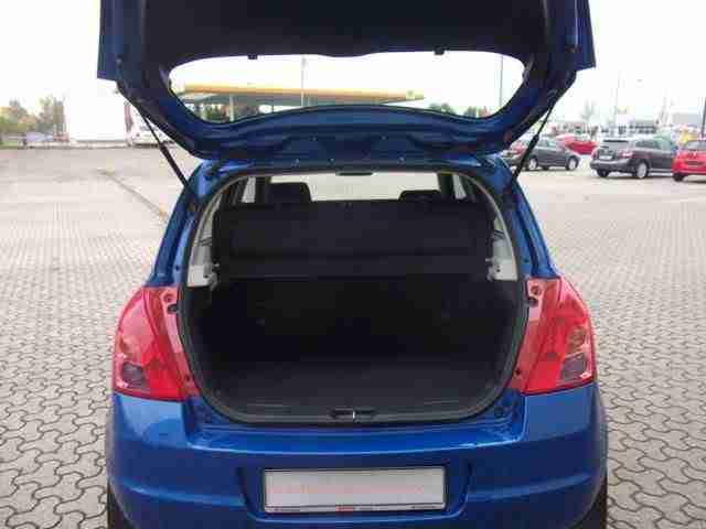 Suzuki Swift 1.5 l Comfort A/T