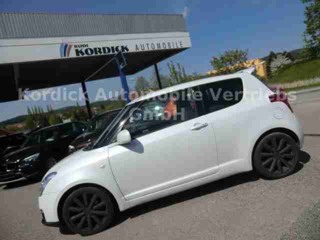 Suzuki Swift 1.6 Sport Rock am Ring PDC NAVI SITZHZG