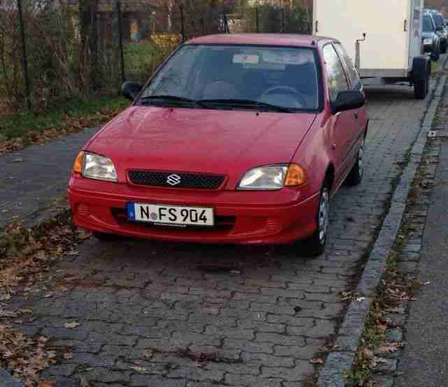 Suzuki Swift mit Tüv und fahrbereit, 8 fach bereift, Radio
