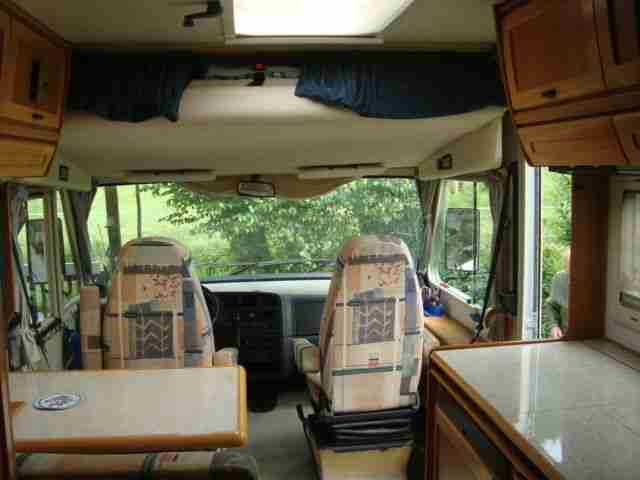 TOP Hymer B 574, WOHNMOBIL, Sat-Anlage + Solar incl