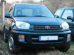 TOYOTA RAV4 (ACA20), Bj 2000, Geländewagen mit