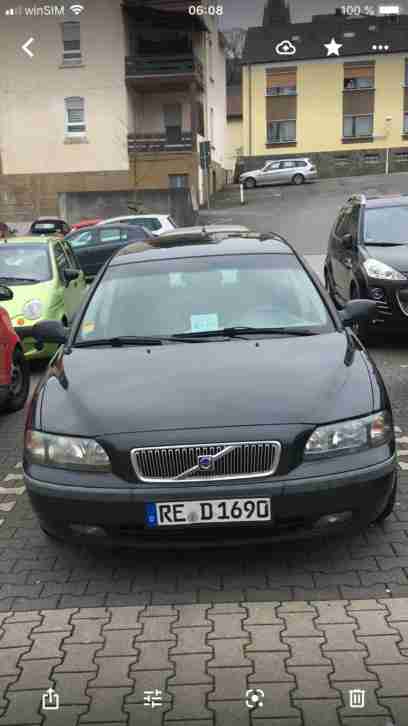 TÜV + ASU 1/2021 Volvo V70 dunkelblau Bj 2006 140 PS ca 357000 km Klimaautomatik