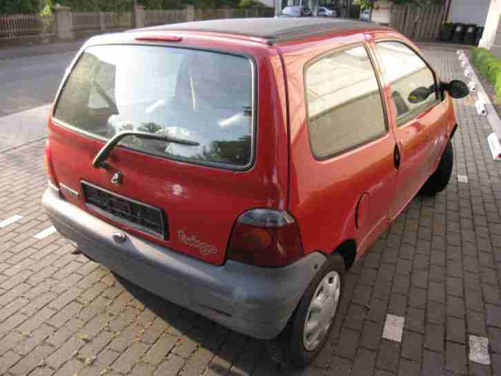 TWINGO rot großes Schiebedach TÜV neu sparsam original Radio CD 135300 km läuft
