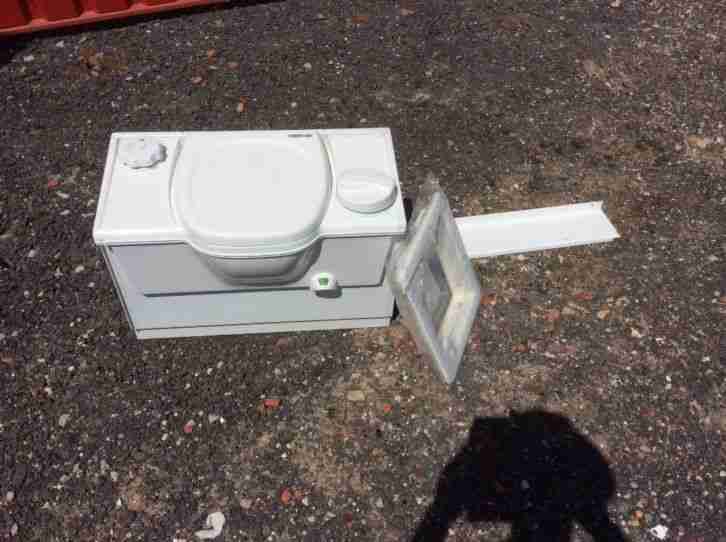 Thetfordtoilette C2