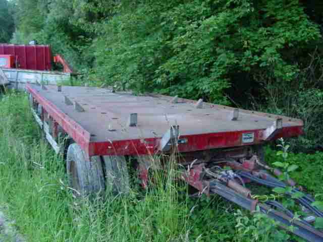 Tieflader Containertransporter