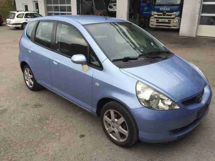Top Herbstangebot 1 Hand Honda Jazz Bj. 2006 mit 163`000 Km