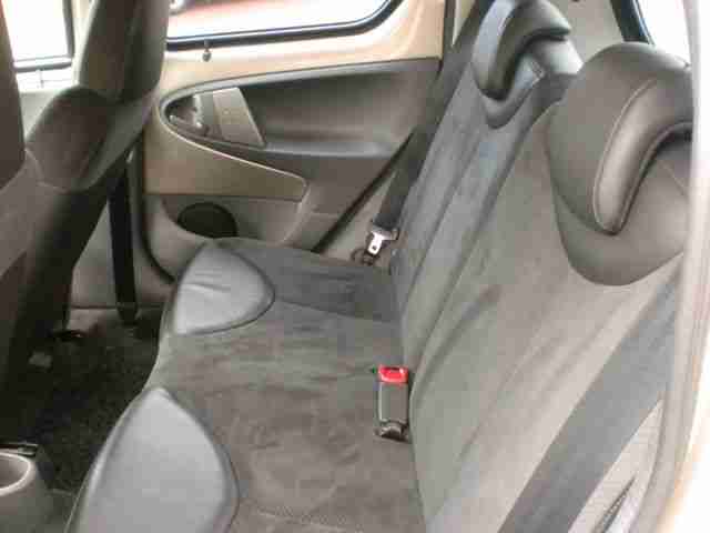 Toyota AYGO AYGO "ckIN2U"