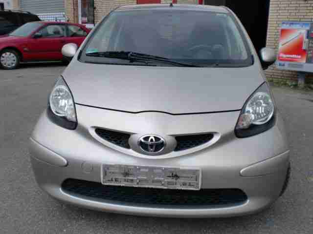 Toyota AYGO AYGO "ckIN2U"
