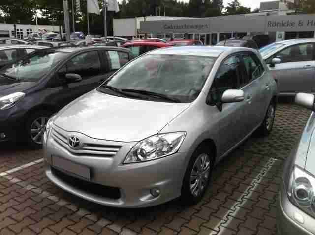 Toyota Auris 1.33 VVT-i Life