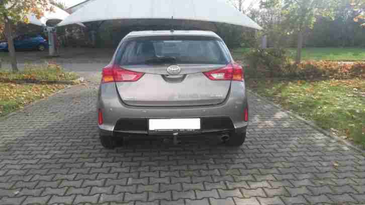 Toyota Auris 1.6 Valvematic Live Plus,Kamera,PDC,Parkassistent,Sitzheizung,AHK.