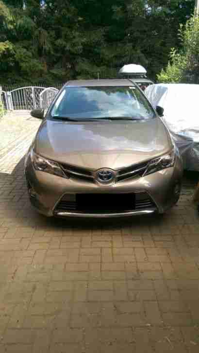 Toyota Auris HSD