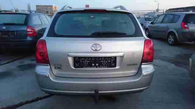 Toyota Avensis 1.8 Automatik