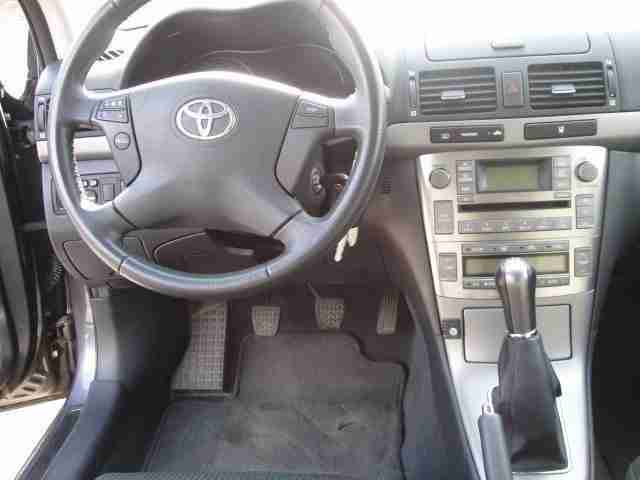 Toyota Avensis 1.8 VVT-i Combi Edition LPG-Gas