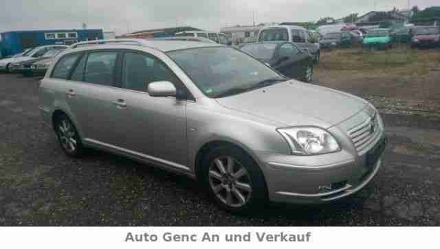 Toyota Avensis 1.8 VVT-i Combi Executive