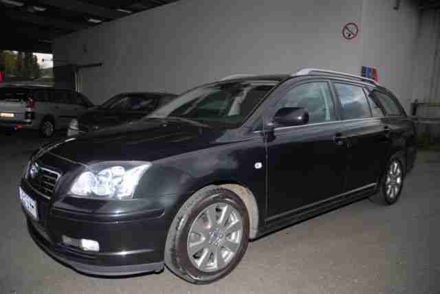 Toyota Avensis 1.8 VVT-i Combi Executive