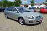 Avensis 1.8 VVT i Combi Executive