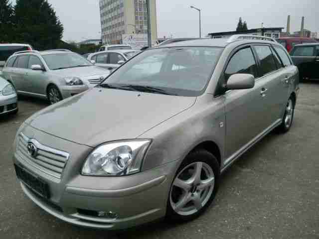 Toyota Avensis 1.8 VVT-i Combi Sol