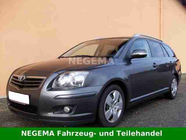 Toyota Avensis 1.8 VVT i Combi Team, SHZ
