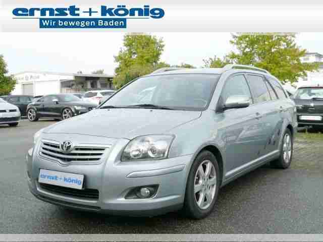 Toyota Avensis 1.8 VVT i Combi Travel (Navi