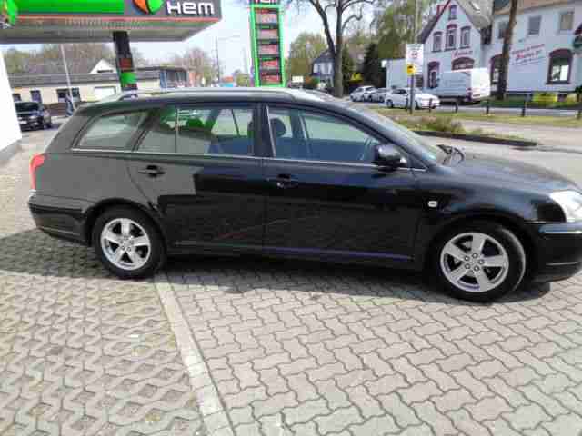 Toyota Avensis 1.8 VVT-i Combi lin sol