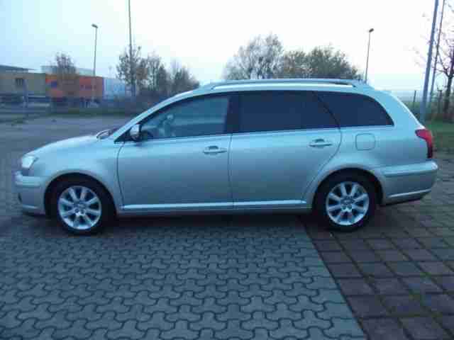 Toyota Avensis 1.8 VVT-i Edition NAVI