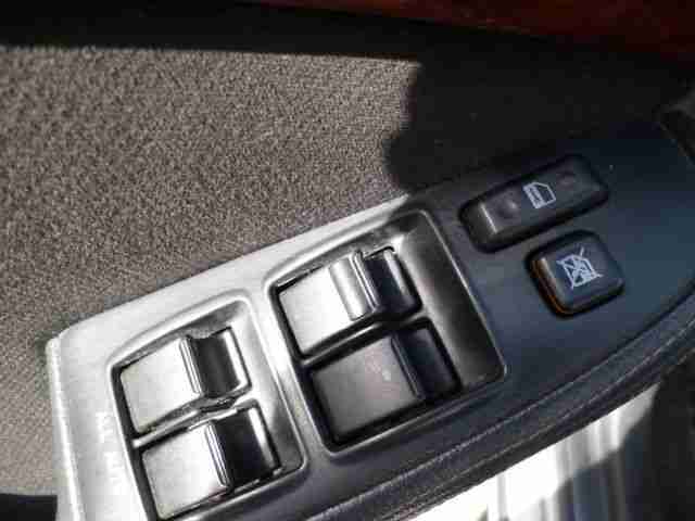 Toyota Avensis 2.0 D-4D Combi Executive