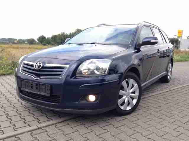 Avensis 2.0 D 4D Combi Executive KLIMA GEPFLEGT