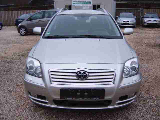 Toyota Avensis 2.0 D 4D Combi NAVI EURO4 Klimatr.124Tkm