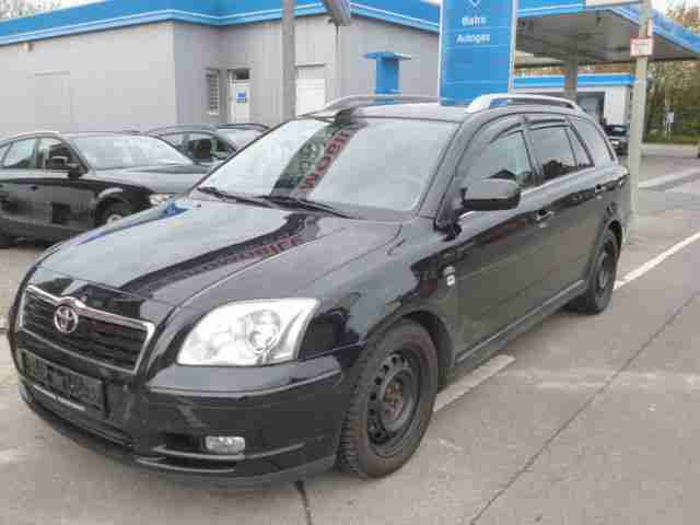 Toyota Avensis 2.0 D-4D Combi -Navigation