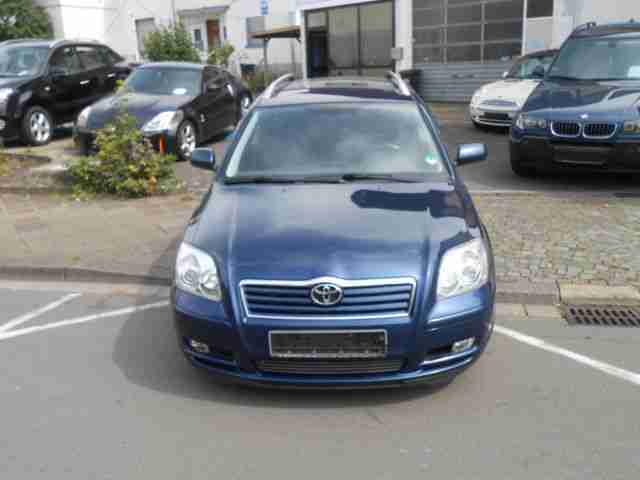 Avensis 2.0 D 4D Combi Sol