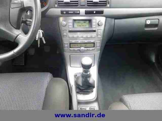 Toyota Avensis 2.0