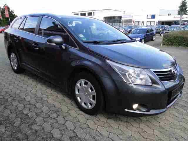 Toyota Avensis 2.0 D-4D Sol DPF 1.Hand 90tkm Mod.10 TOP