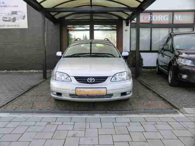 Avensis 2.0 D4D Combi Style TOP ZUSTAND