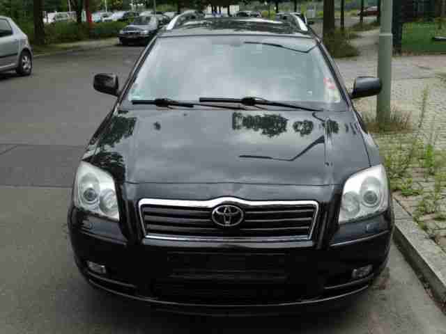 Toyota Avensis 2.0 VVT-i Combi